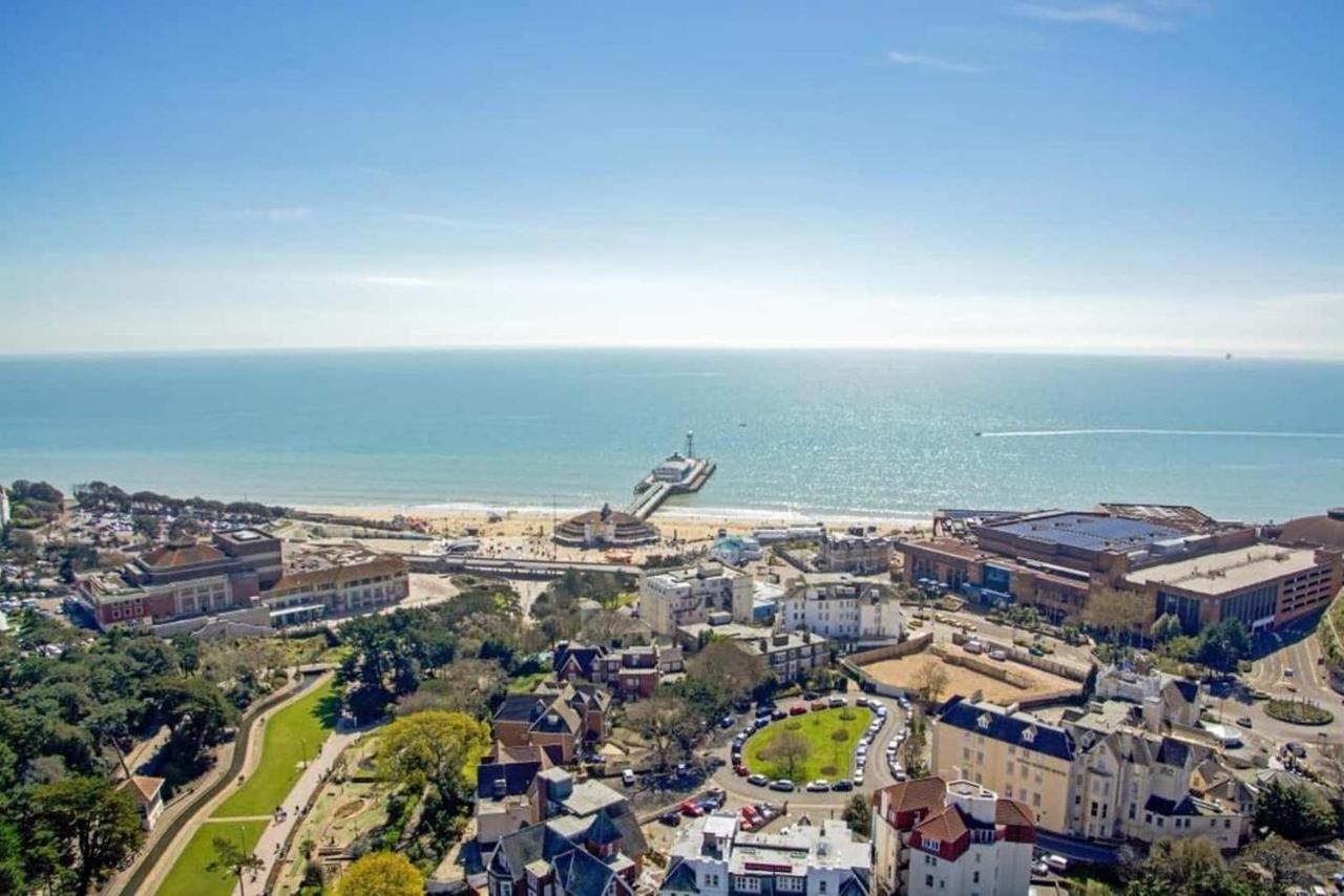 Flat-C, 4 Adults, 20 Mins To Beach, Netflix, Wifi, Sleeps 4 Adults Bournemouth Eksteriør bilde